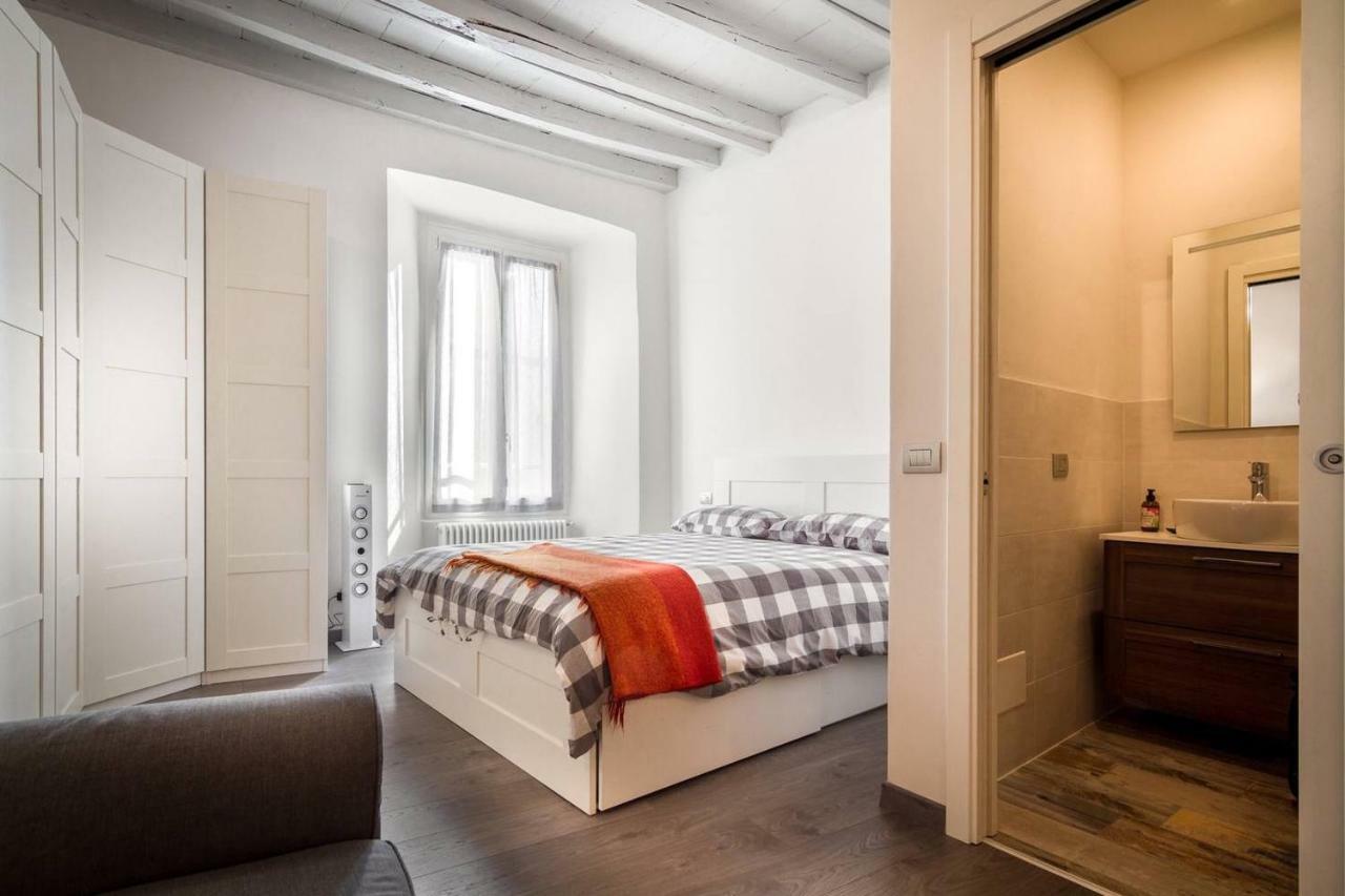 Joivy Chic Studio In Como Centre Apartment Exterior photo